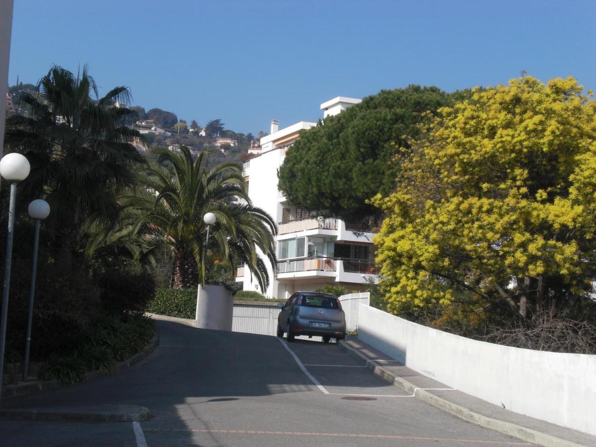Résidence avec piscine, plage à 100 m, Cannes et Juan les Pins à 5 min, WiFi Golfe-Juan Extérieur photo