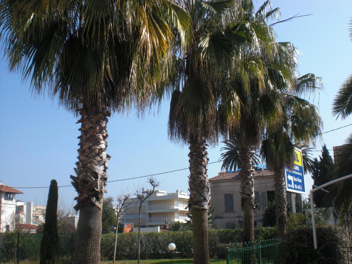 Résidence avec piscine, plage à 100 m, Cannes et Juan les Pins à 5 min, WiFi Golfe-Juan Extérieur photo
