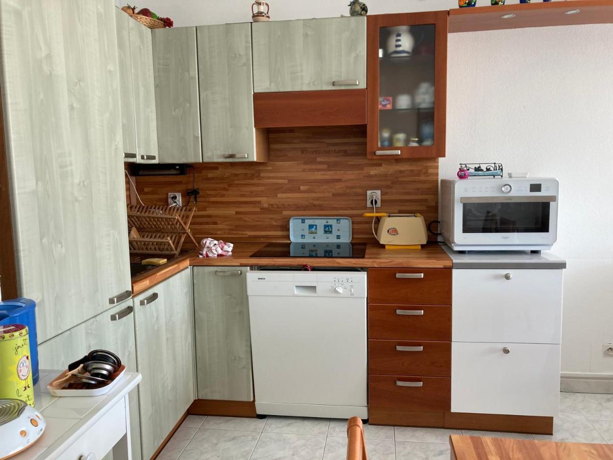 Résidence avec piscine, plage à 100 m, Cannes et Juan les Pins à 5 min, WiFi Golfe-Juan Extérieur photo