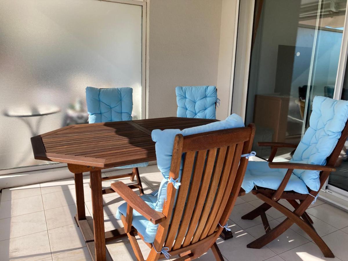 Résidence avec piscine, plage à 100 m, Cannes et Juan les Pins à 5 min, WiFi Golfe-Juan Extérieur photo